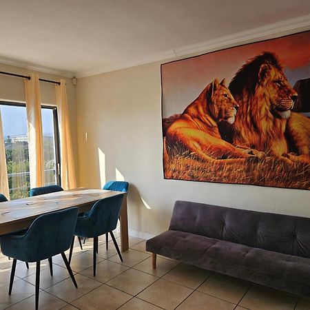 Strand Beach Apartment Cape Town Exterior photo